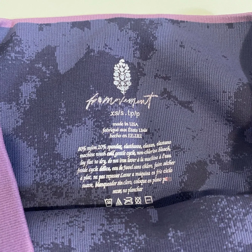 NWOT Free People Think Twice 7/8 Leggings in Nightingale